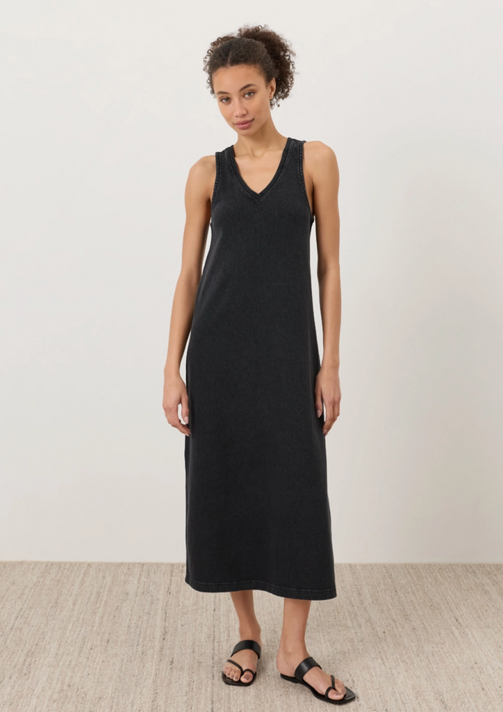 Weekends Dress -- Washed Black