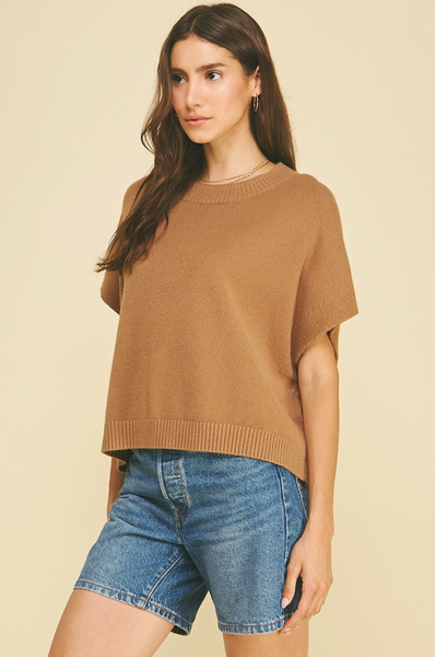 Isla Top -- Camel