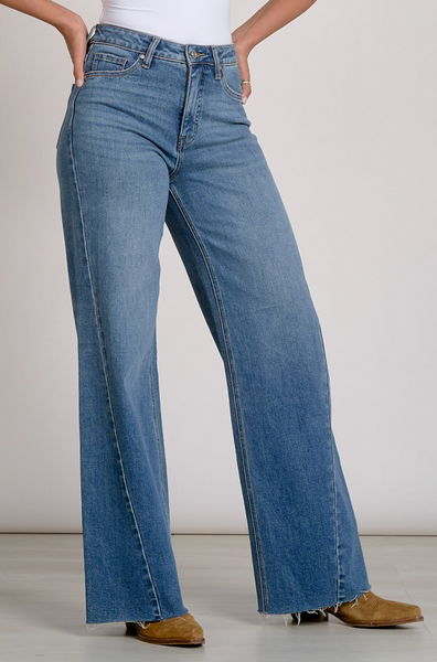 Jolie Jeans -- Denim