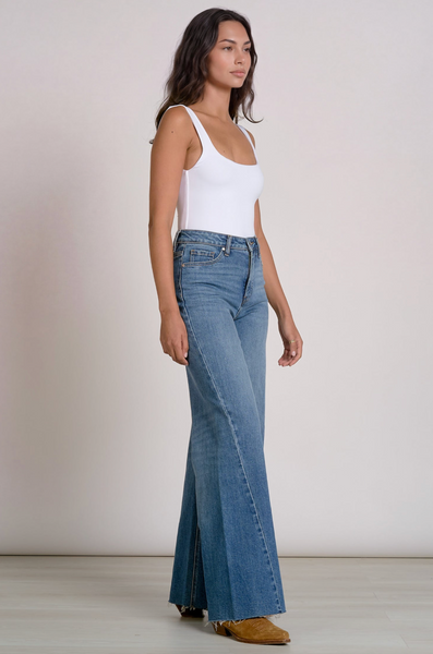 Jolie Jeans -- Denim