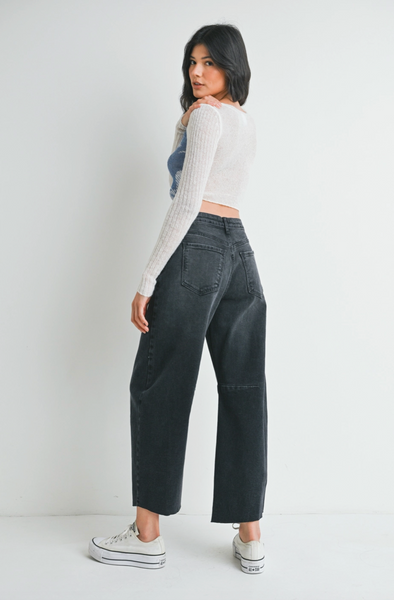 Barrel Jean Seams -- Washed Black