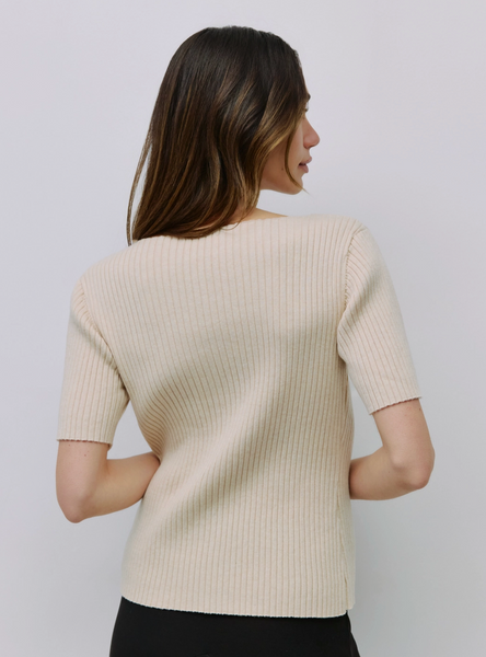 Sandy Top -- Cream