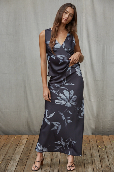 Gracie Skirt -- Black Gray