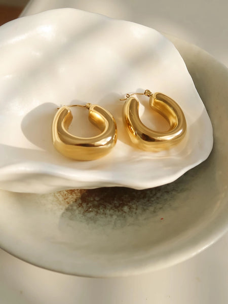 Gold Hunter 18K Classic U Hoop Earrings