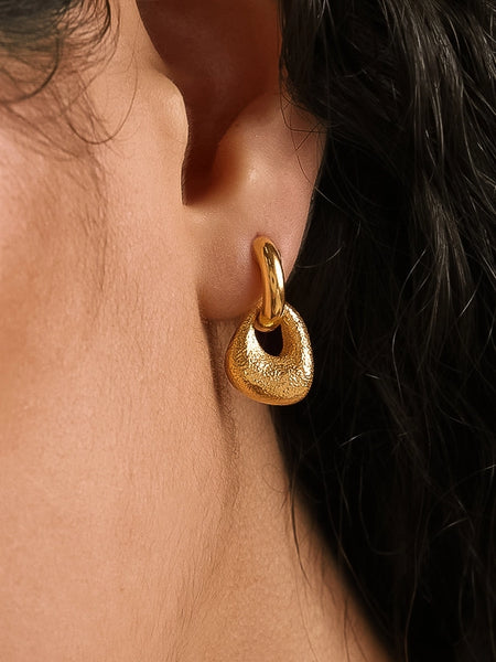 Amoret 18K Modern Textured Earrings