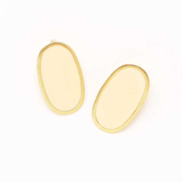 Alexis Oval Enamel Post Earrings - Ivory