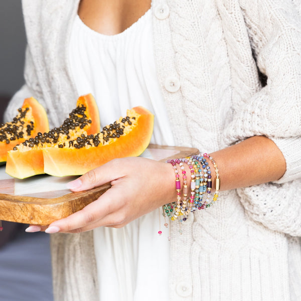 Chakra Glow Bracelet - Joy / Heart - Gold