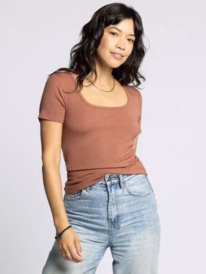Katara Tee -- Rustic Brown